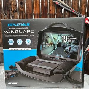 GAEMS VANGUARD PORTABLE PERSONAL GAMING ENVIRONMENT - Black Edition NIB